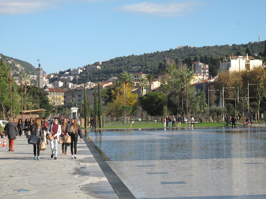 Mercure Nice Marche Aux Fleurs Exterior photo
